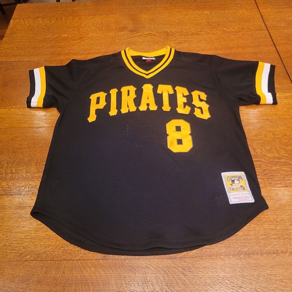 Mitchell And Ness Pittsburgh Pirates 1982 Willie Stargell #8 Size 48 XL Jersey